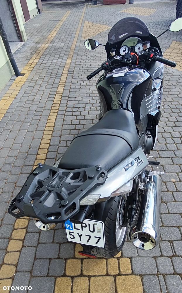 Kawasaki ZZR - 8