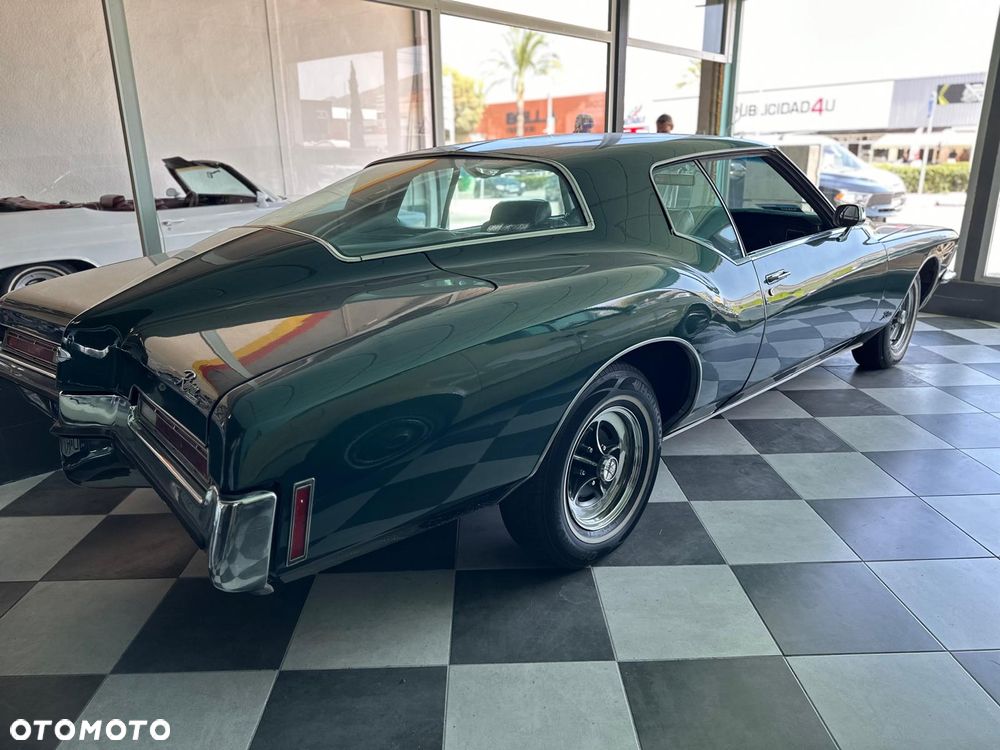 Buick Riviera - 5