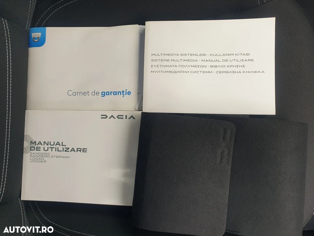 Dacia Logan TCe 90 MT6 Prestige - 38