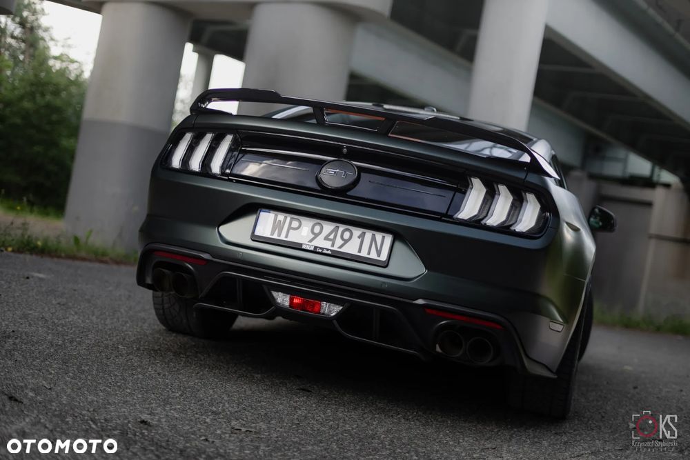 Ford Mustang - 26