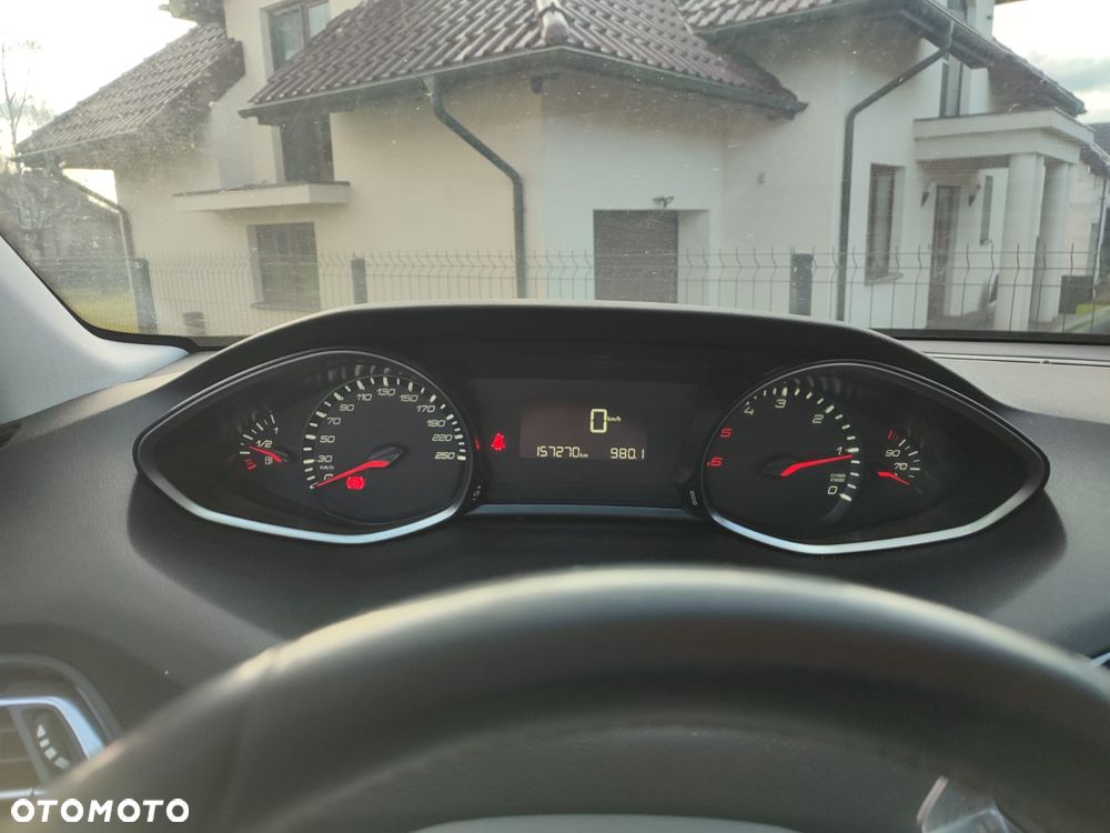 Peugeot 308 1.6 HDi Active - 8