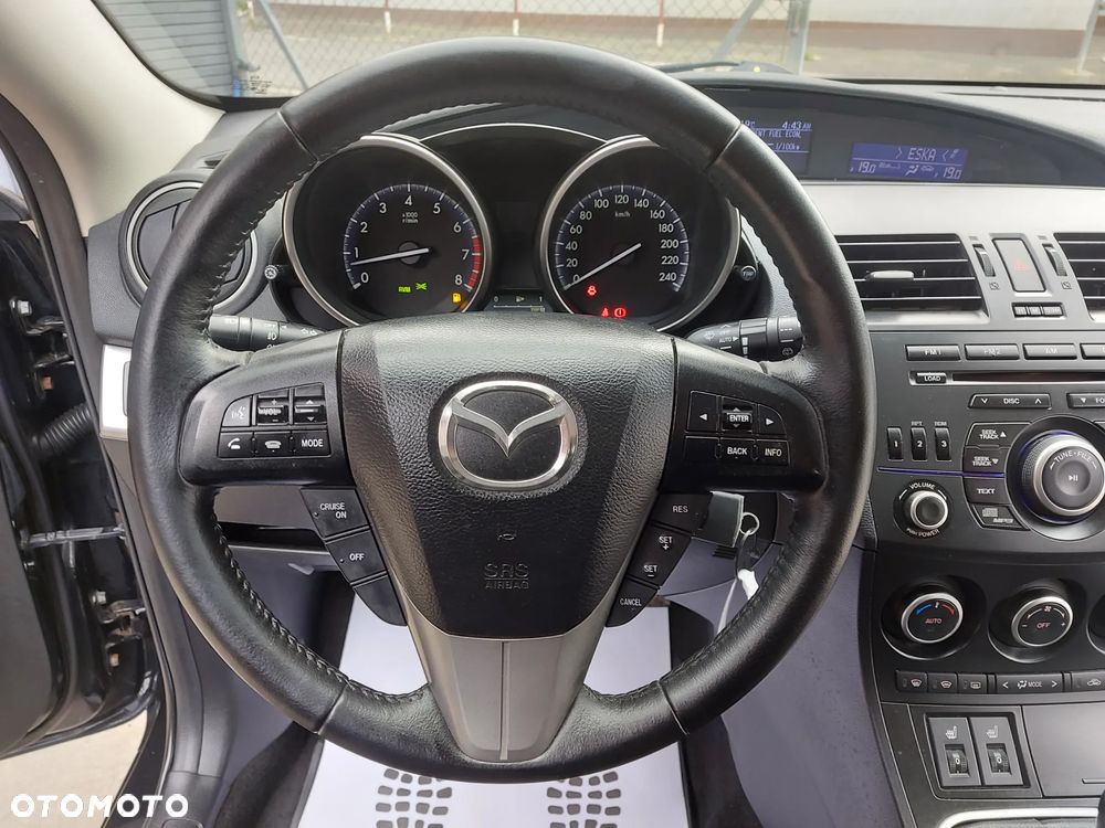 Mazda 3 1.6 Exclusive - 27