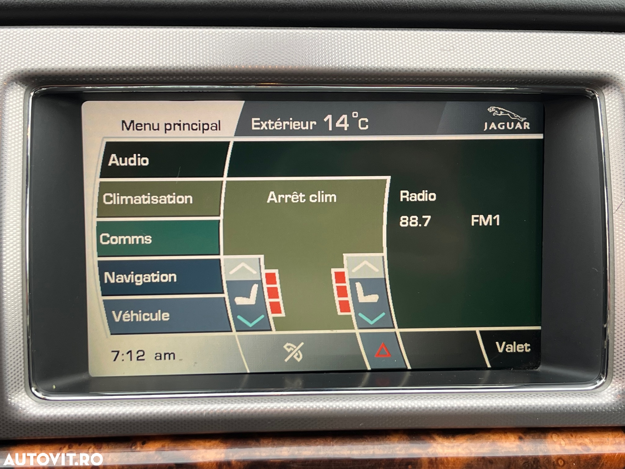 Jaguar XF 4.2 Supercharged - 11