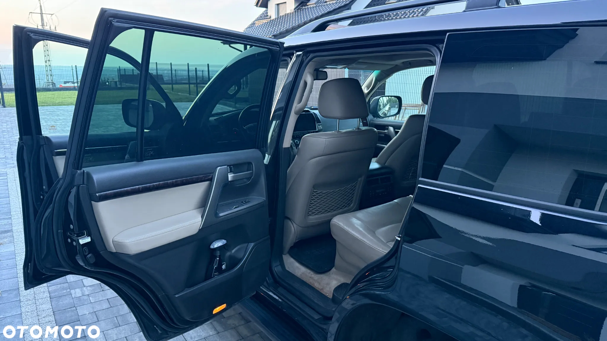 Toyota Land Cruiser LC 4.5 V8 D-4D Prestige Platinium 7os - 10