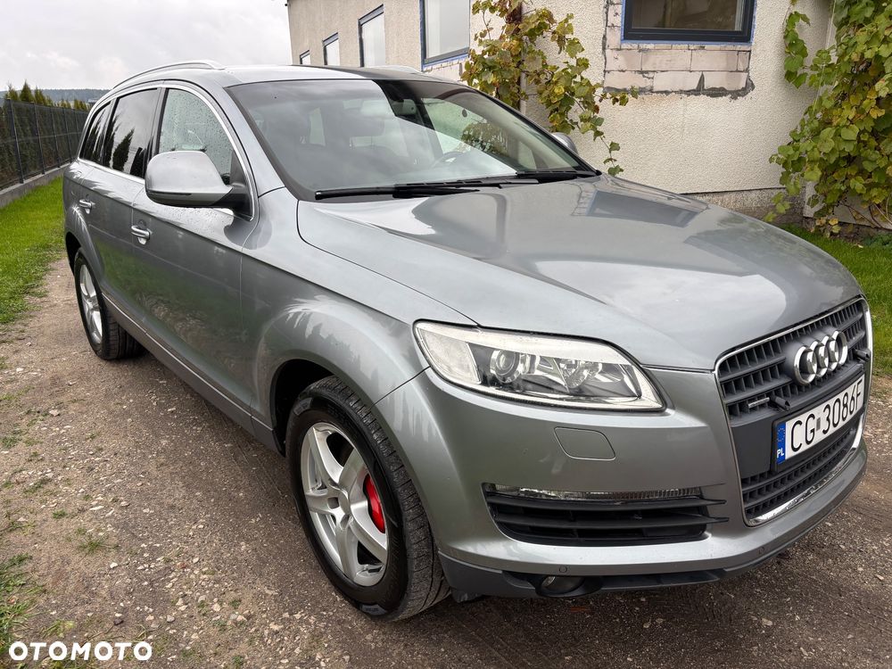 Audi Q7 4.2 FSI Quattro Tiptronic - 8