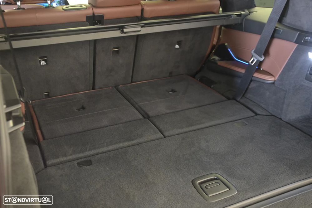 BMW X7 40 d xDrive Pack M - 30