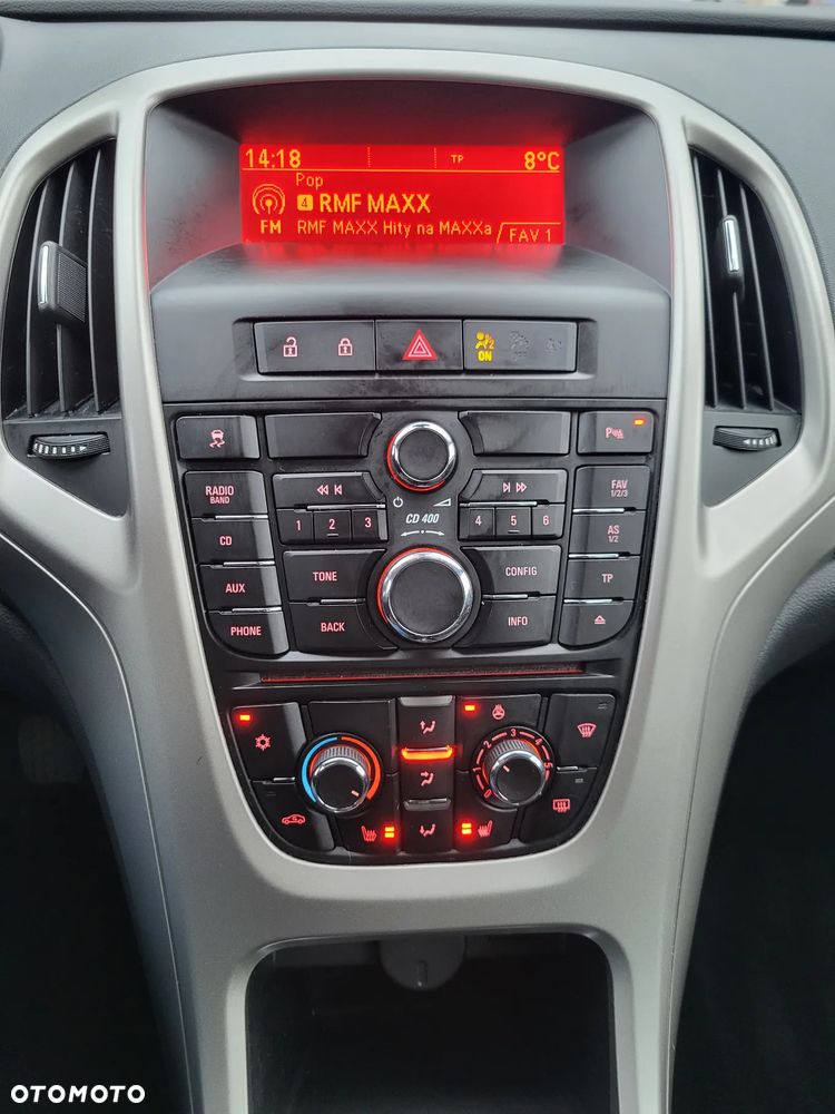 Opel Astra 1.4 Turbo - 10