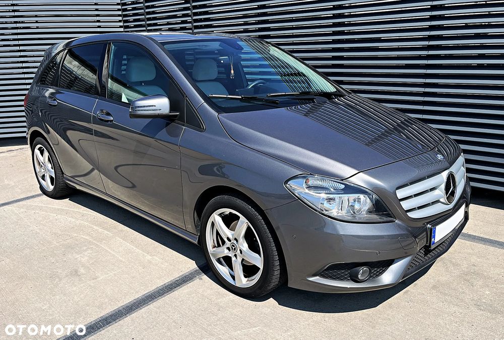 Mercedes-Benz Klasa B 180 d BlueEFFICIENCY Edition Style - 7