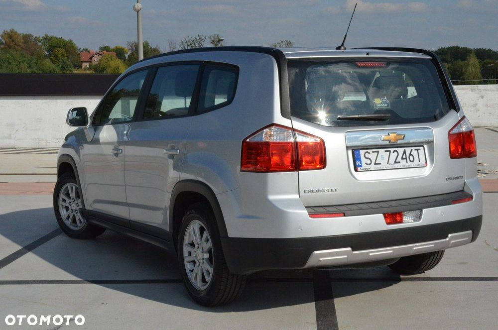 Chevrolet Orlando - 11
