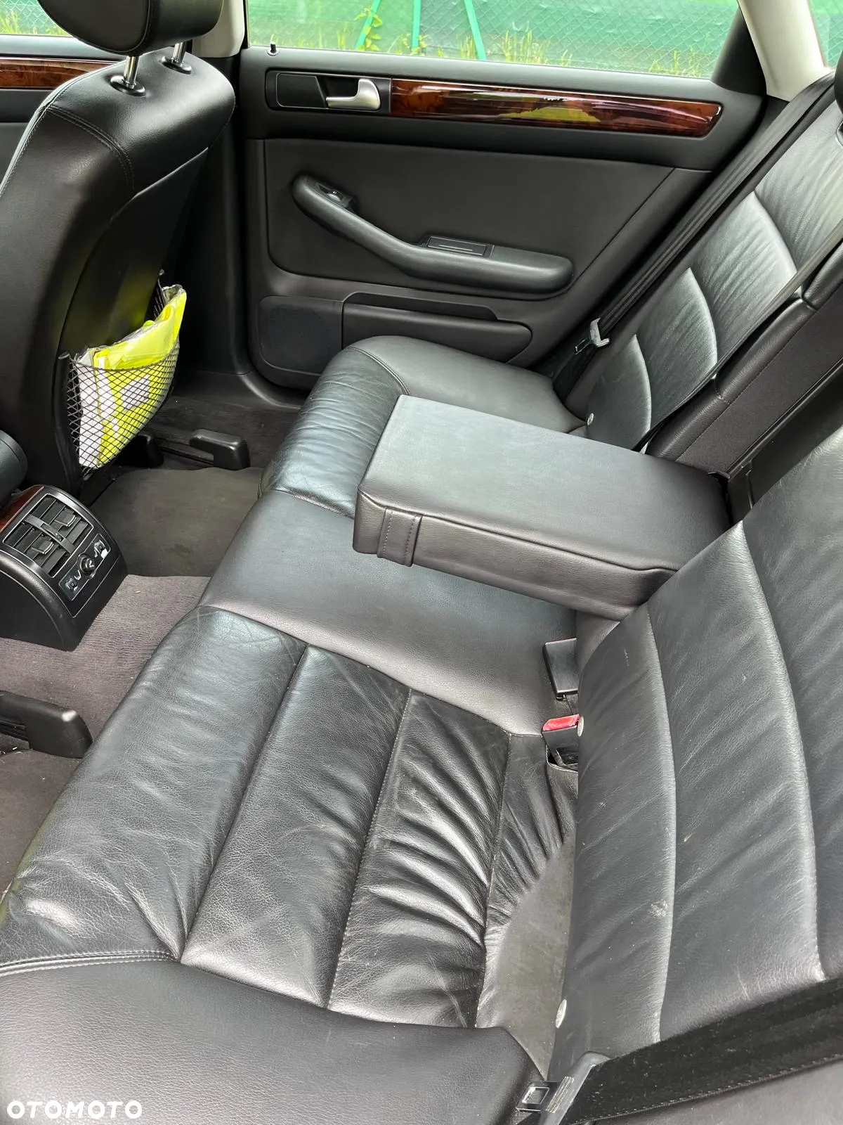 Audi A6 - 6