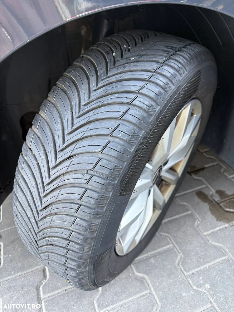 Volkswagen Passat 2.0 TDI DSG Comfortline - 2