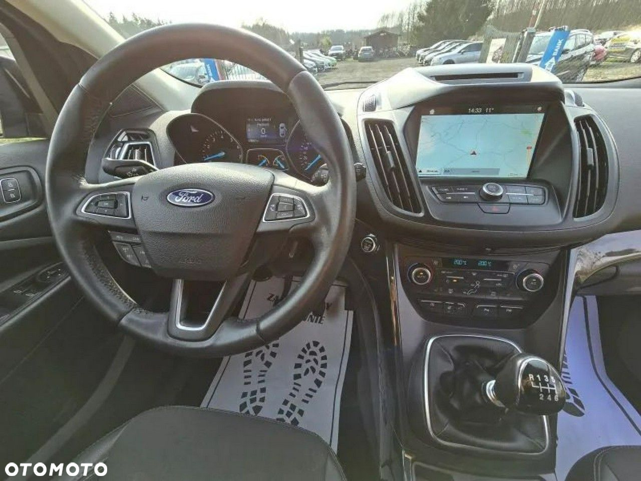Ford Kuga - 27