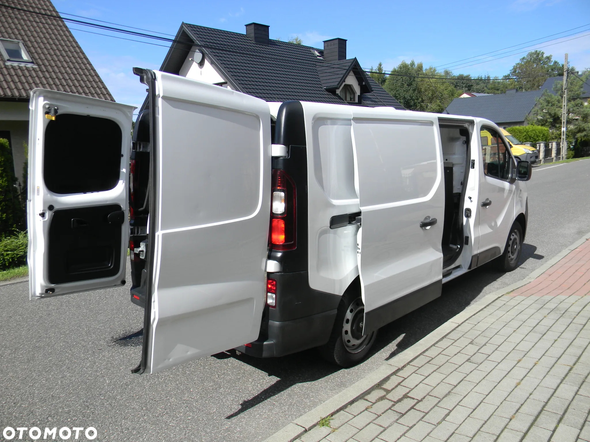 Opel Vivaro - 35