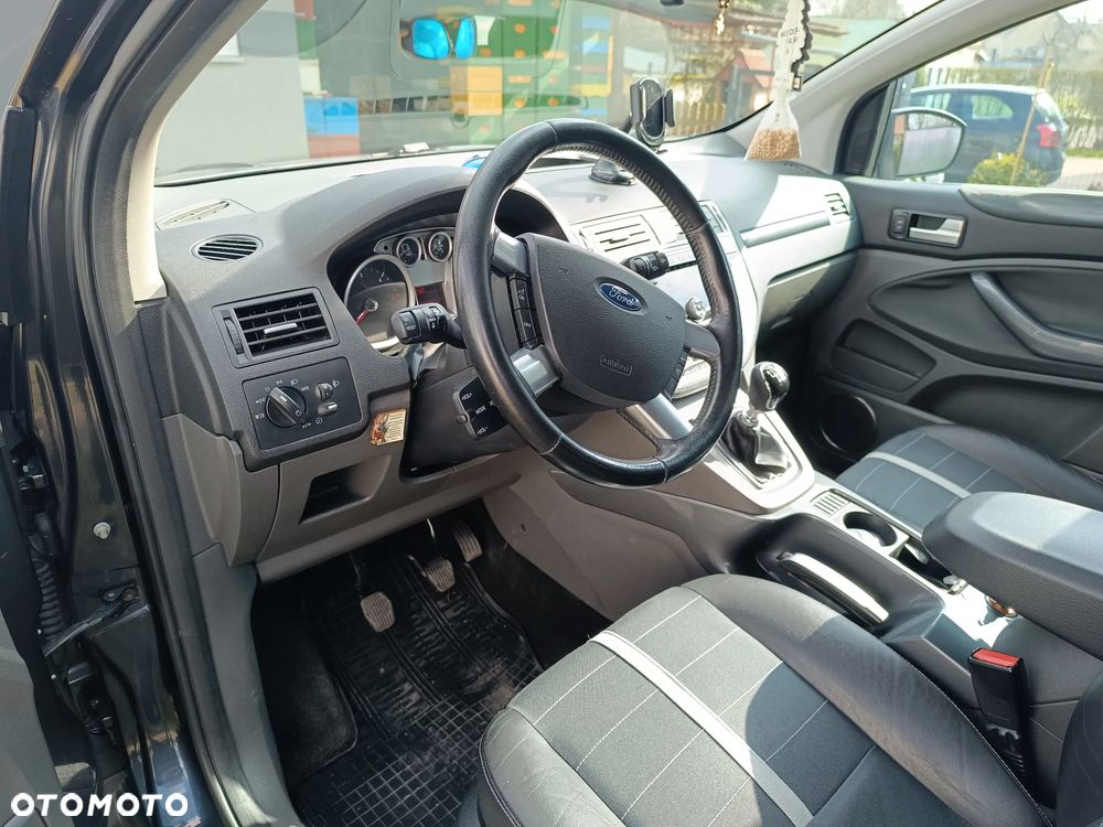 Ford Kuga 2.0 TDCi 4x4 Trend - 7