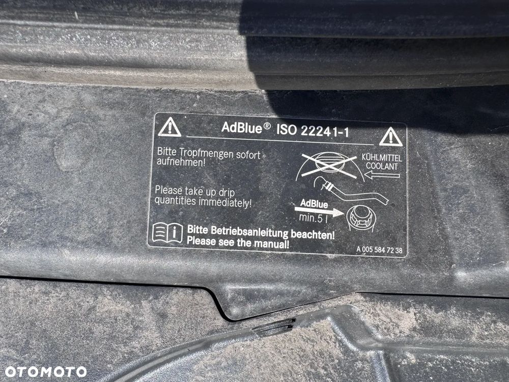 Mercedes-Benz SPRINTER - 16