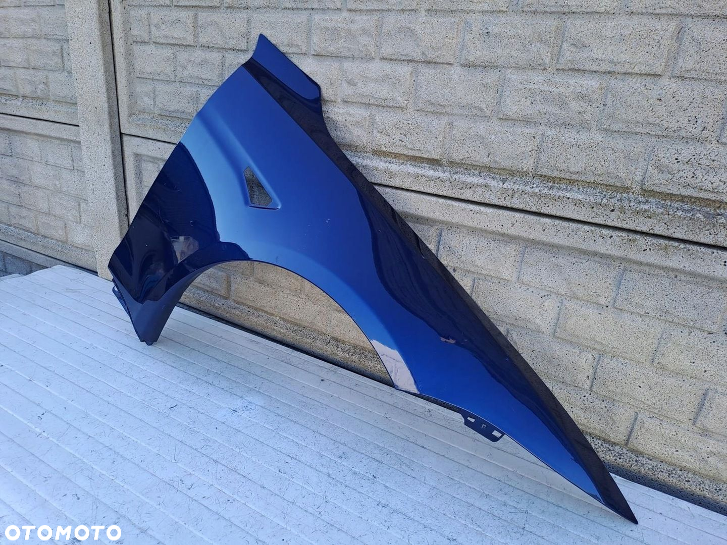 TESLA MODEL S PLAID BŁOTNIK PRAWY PRZEDNI - 3