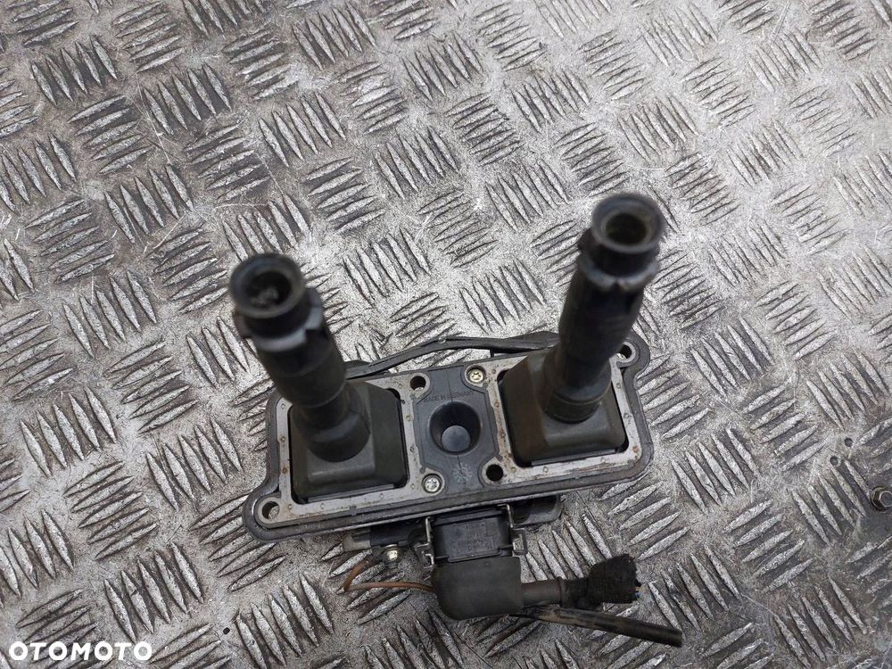 CEWKA ZAPŁONOWA AUDI A4 B5 1.8 20V 056905105A - 3