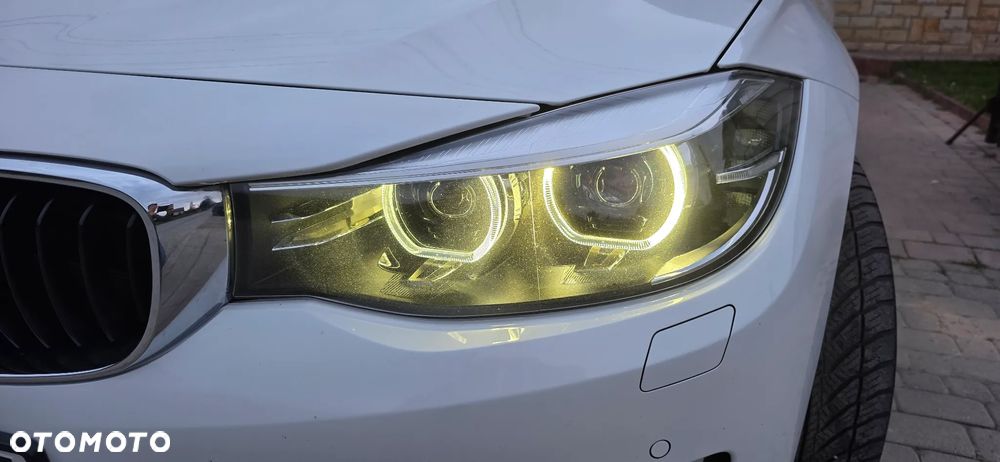 BMW 3GT 320i GPF - 23
