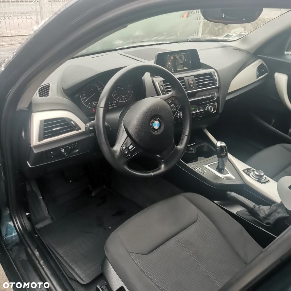 BMW Seria 1 116d Sport Line - 9