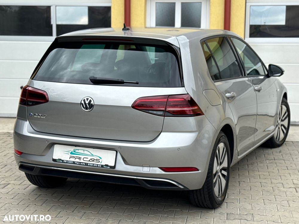 Volkswagen e-Golf - 4