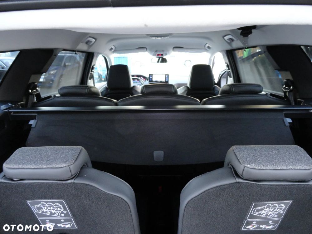 Peugeot 5008 1.5 BlueHDI Allure S&S EAT8 - 12