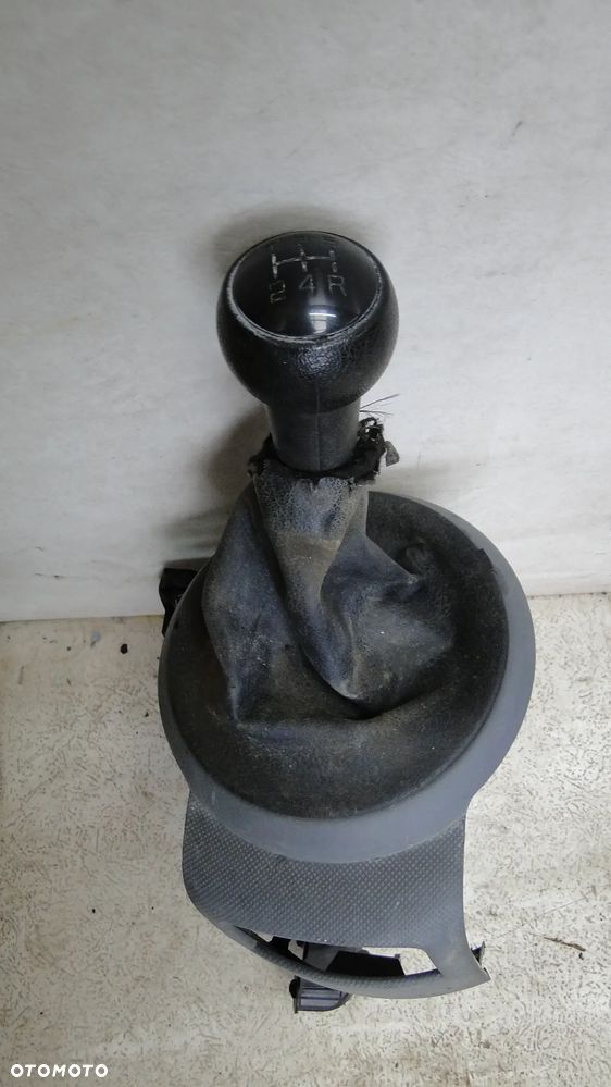 PARTNER BERLINGO II III 2 3 LEWAREK WYBIERAK GAŁKA MIESZEK BIEGÓW 1.6HDI EUROPA - 2