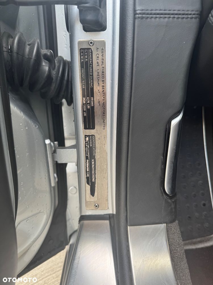 Bentley Continental GT - 20