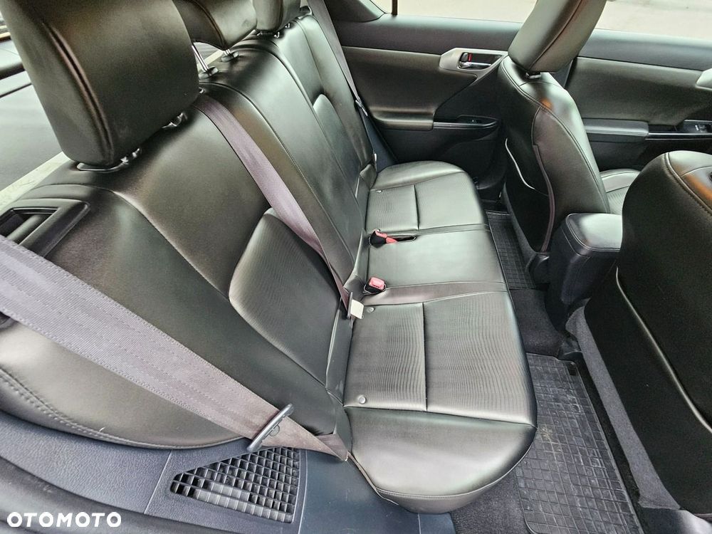 Lexus CT 200h F Sport Edition - 35