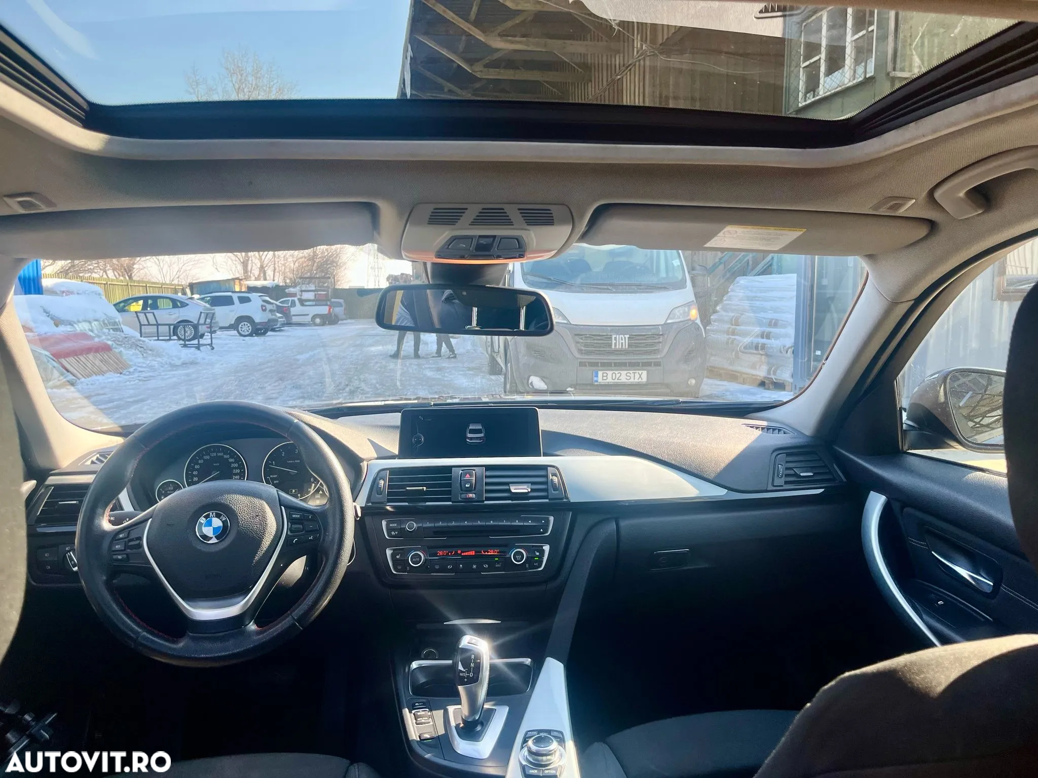 BMW Seria 3 320d xDrive Aut. Sport Line - 24