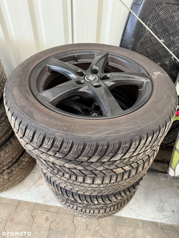 Skoda Karoq 2.0 TDI SCR 4x4 DSG Sportline - 40