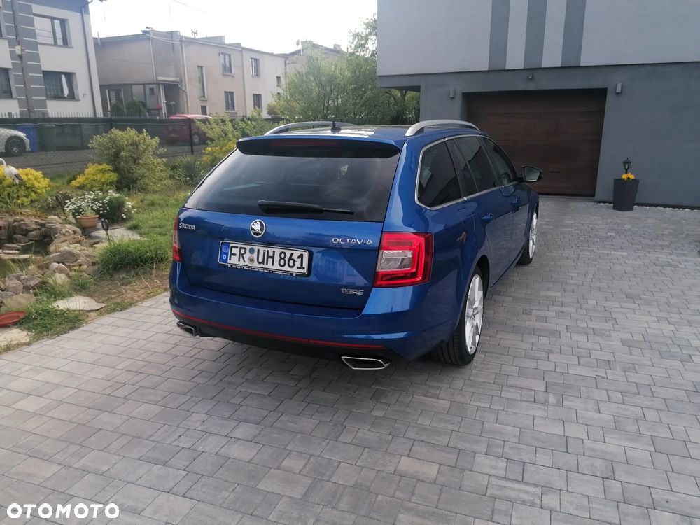 Skoda Octavia 2.0 TDI (Green tec) DSG RS - 8