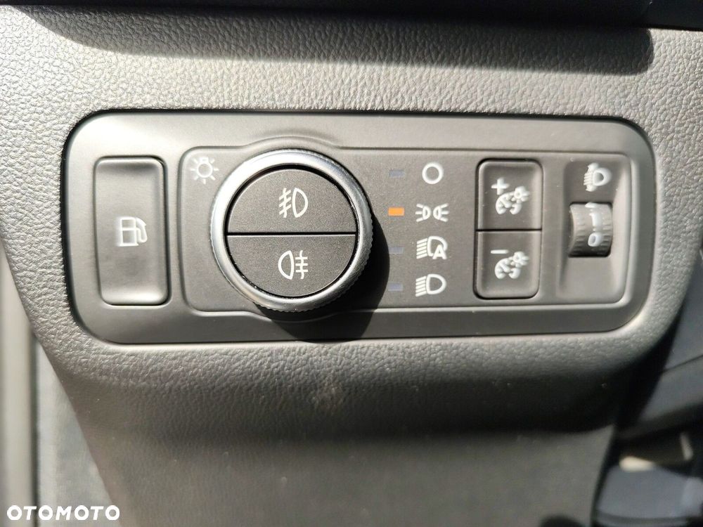 Ford Kuga - 20