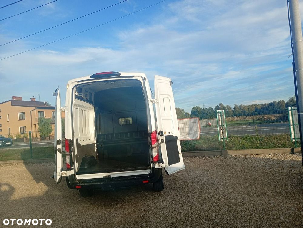 Ford Transit - 17