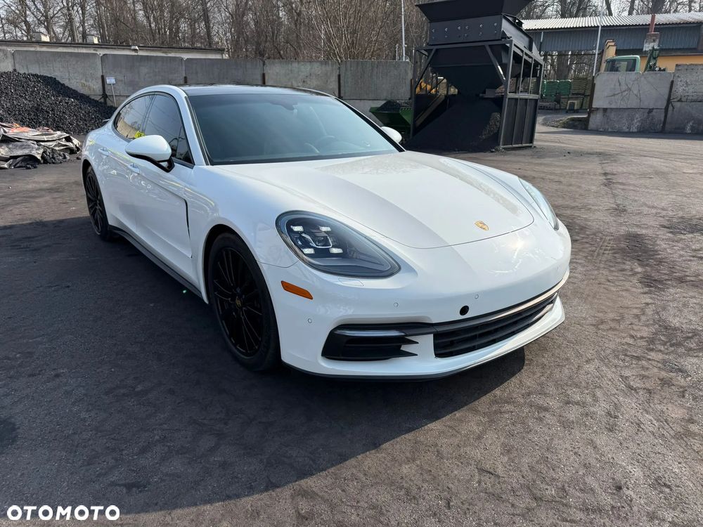 Porsche Panamera - 2