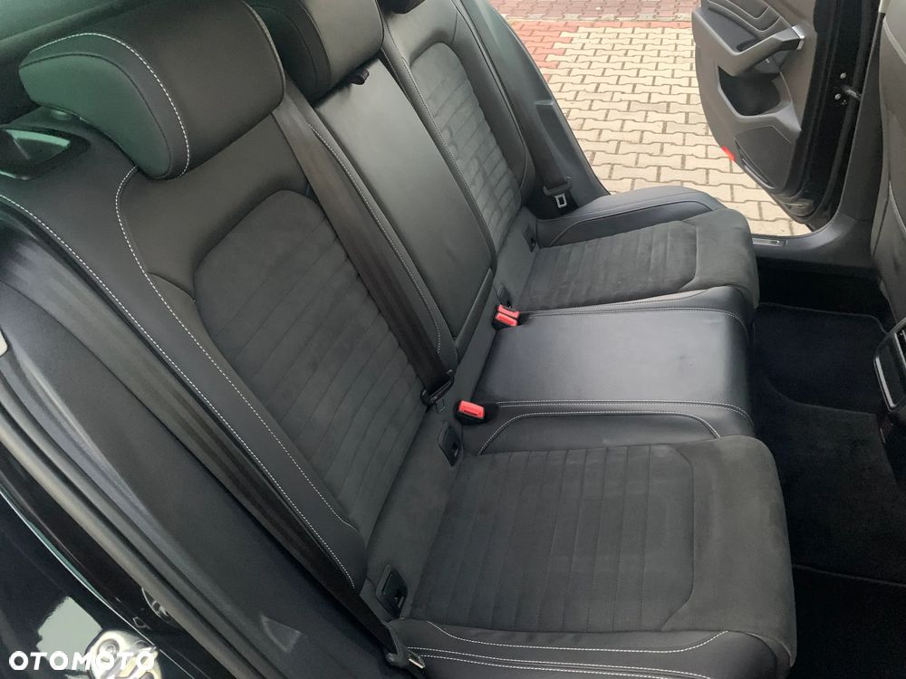 Volkswagen Passat - 17