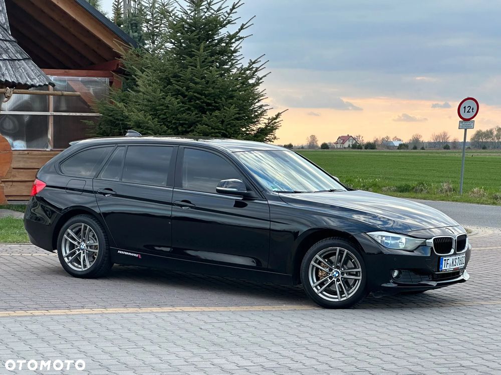 BMW Seria 3 320d - 13