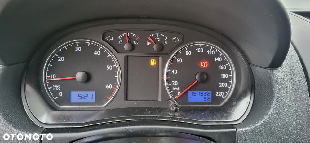 Volkswagen Polo 1.2 Cricket - 17