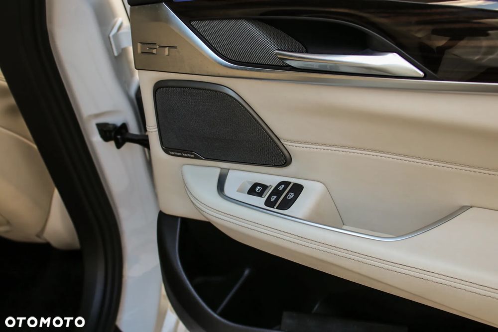 BMW 6GT 640i xDrive Sport Line - 25