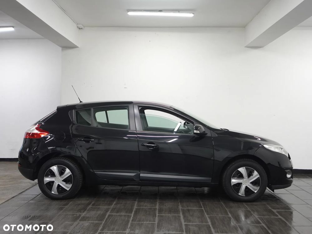 Renault Megane dCi 110 FAP LIMITED - 10
