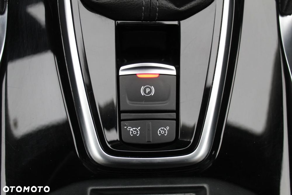 Renault Koleos 2.0 dCi Initiale Paris 4x4 X-Tronic - 31