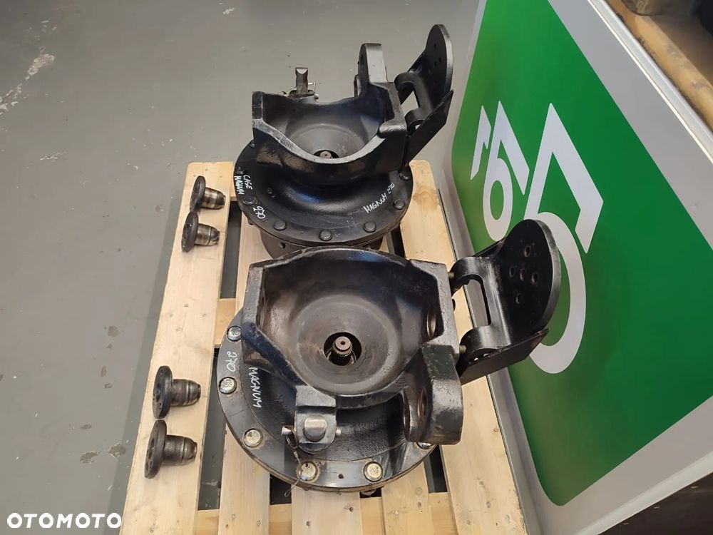 Zwolnica 070HU219 Zwrotnica 070SK286 Piasta SPICER Case MX 270 Magnum - 4