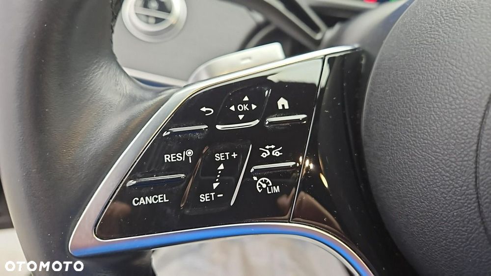 Mercedes-Benz Klasa E 220 d 9G-TRONIC Edition AVANTGARDE - 17
