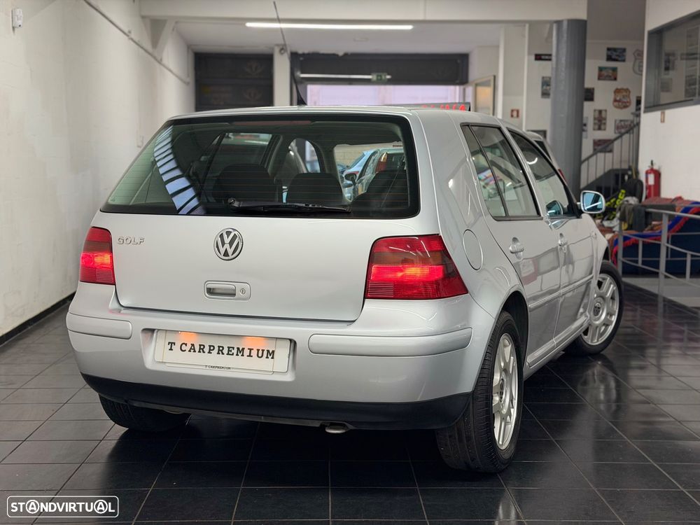 VW Golf 1.4i 25 Anos - 8