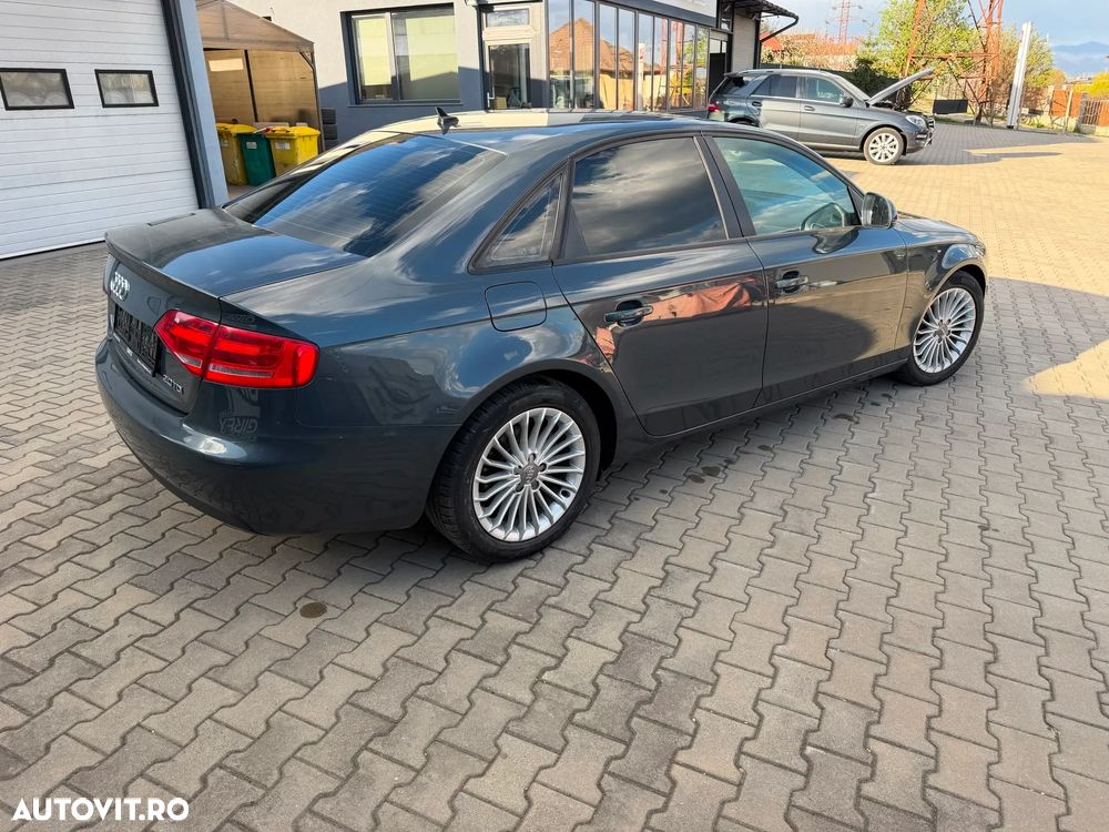 Audi A4 Limuzina - 5