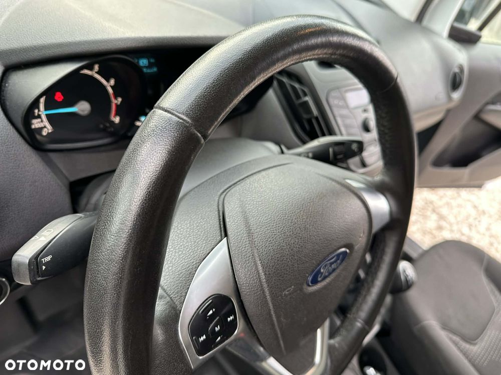 Ford TRANSIT COURIER - 13