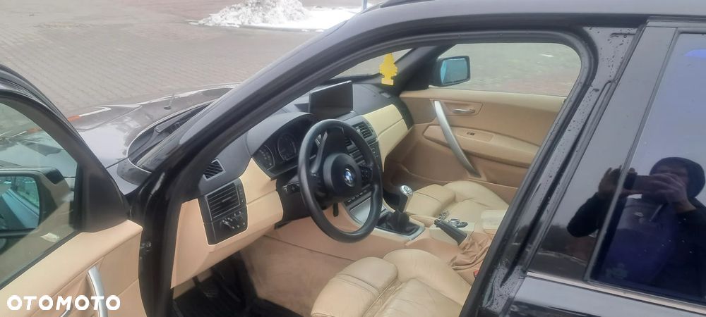 BMW X3 2.0d - 7