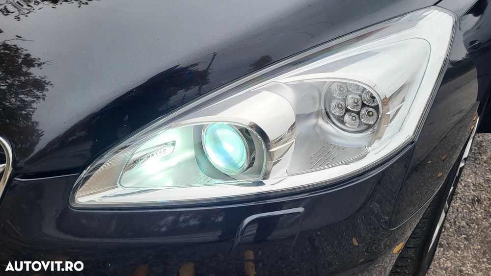 Peugeot 508 RXH 2.0 HDi FAP BMP Hybrid4 - 16