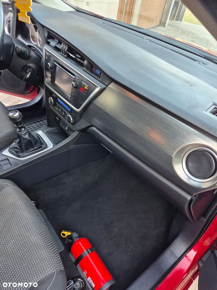 Toyota Auris - 34