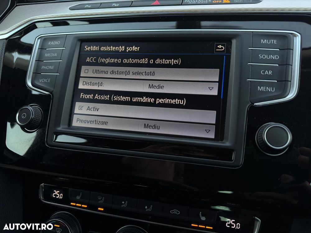 Volkswagen Passat Alltrack - 14