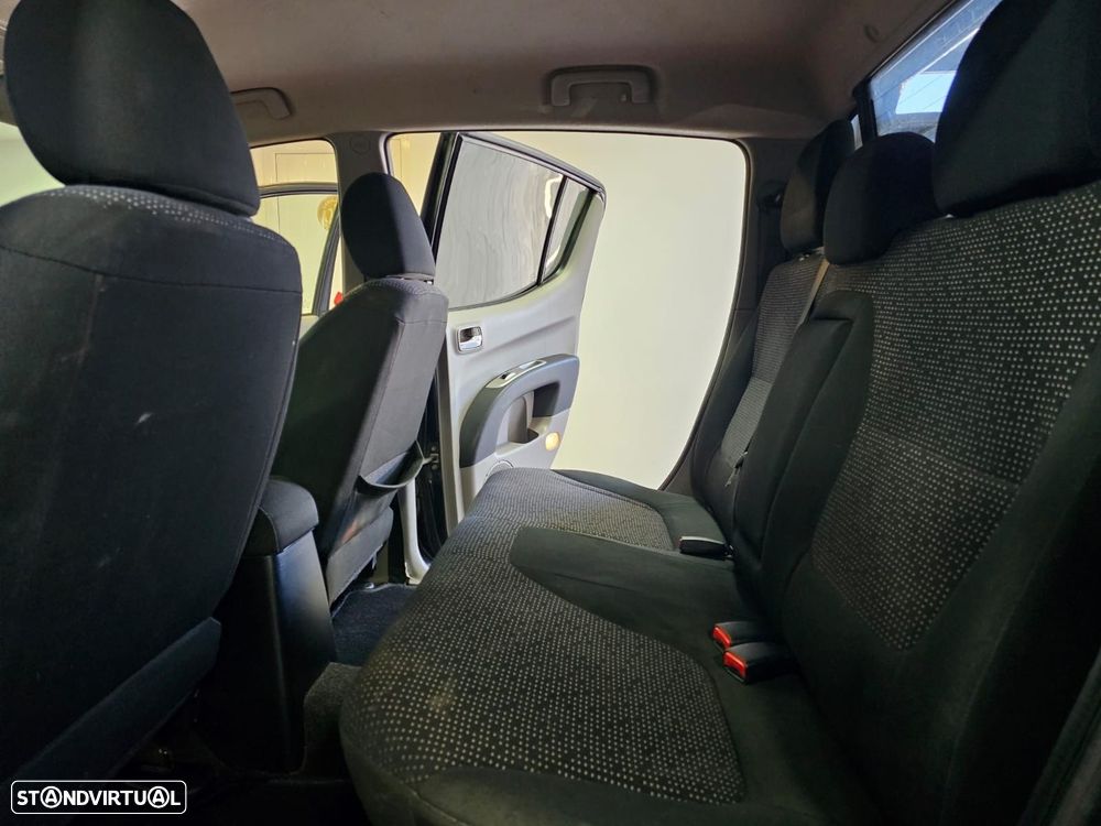 Mitsubishi L200 2.5 DI-D CD Invite AC 4WD - 14